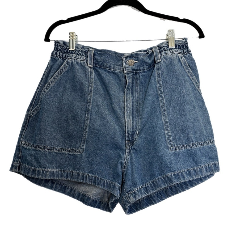 Levi’s high waist medium wash elastic waist denim shorts